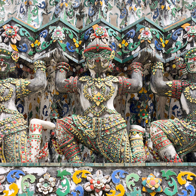Porcelain decoration