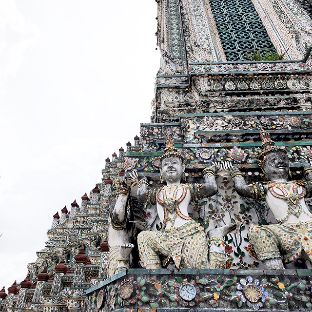 Porcelain decoration