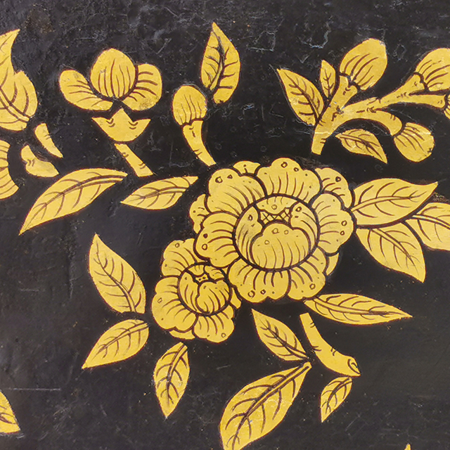 Thai Motif: Flowers