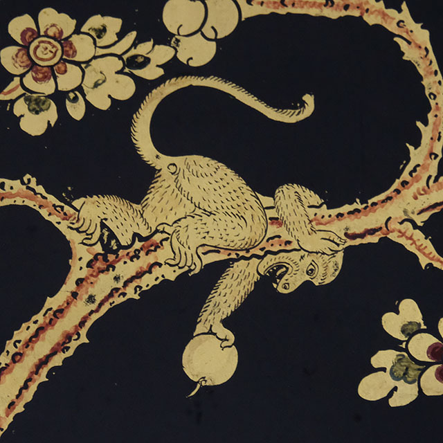 THai Motif: Monkey and fruit